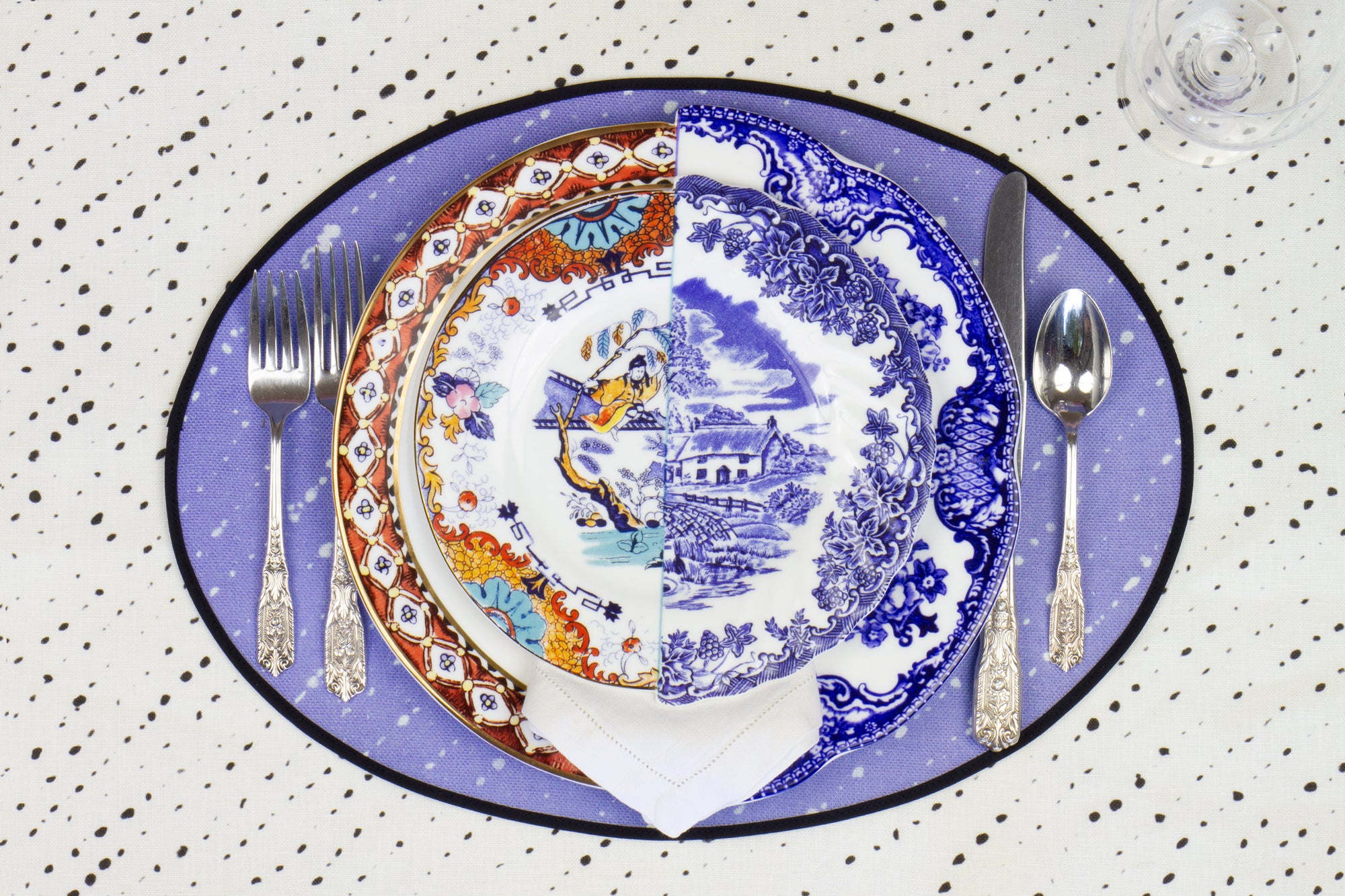 Cornflower 'Staccato Sbiancato' Shibori Linen Placemat