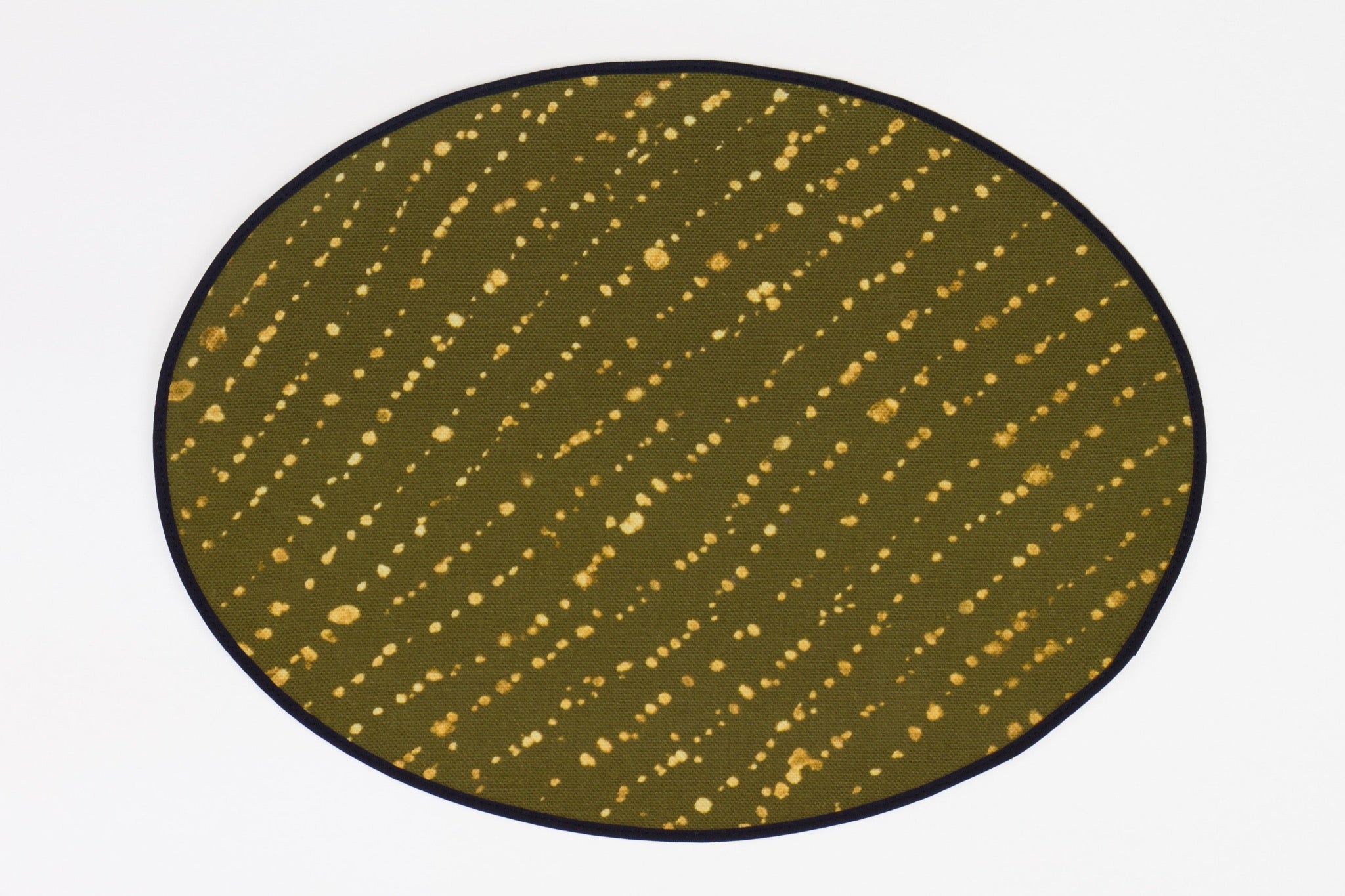 100% linen staccato decolorato shibori placemat in fern green