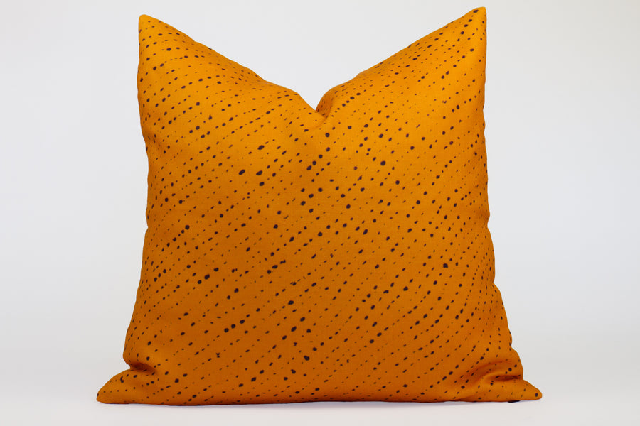 20” x 20” 100% linen reversible staccato nero shibori pillow in marigold yellow