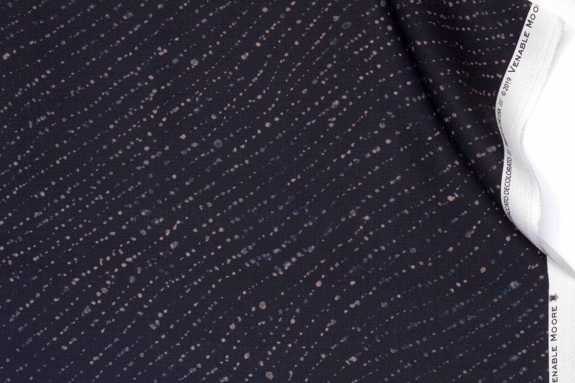 100% linen staccato decolorato shibori fabric by the yard in midnight blue with top fold