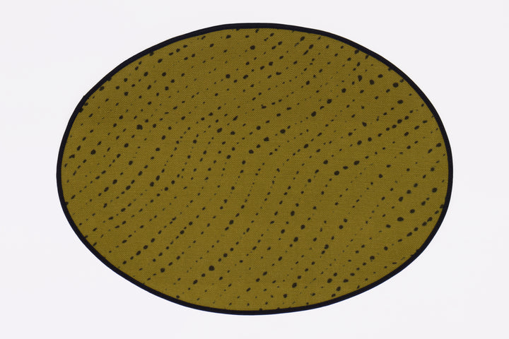 100% linen staccato nero shibori placemat in moss green