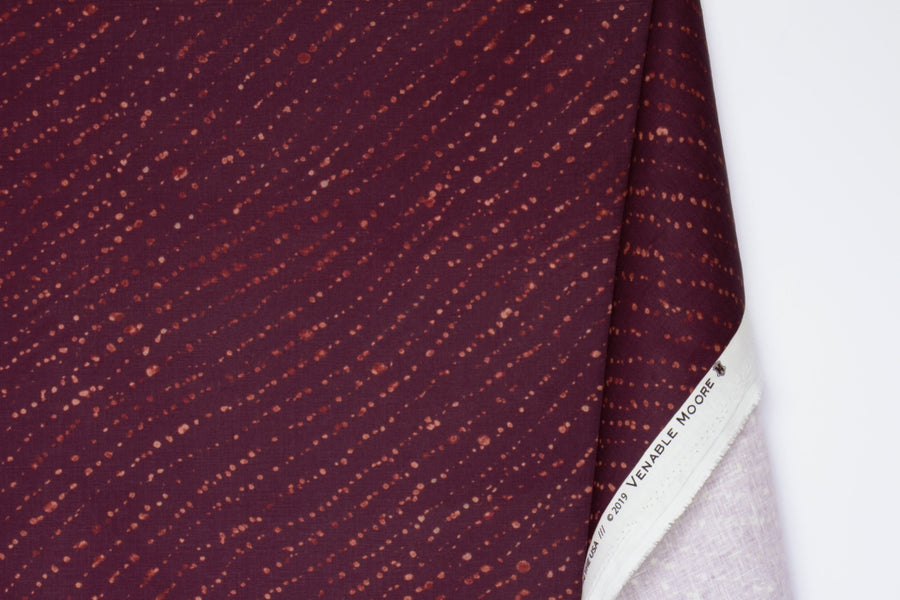 100% linen staccato decolorato shibori fabric by the yard with long fold in plum purple