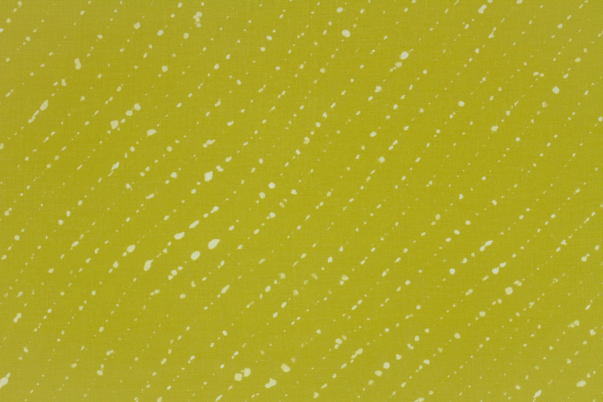 Staccato Sbiancato Shibori linen in pear green up close